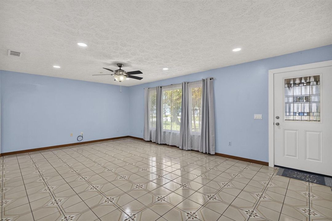 8-web-or-mls-3A5A6542
