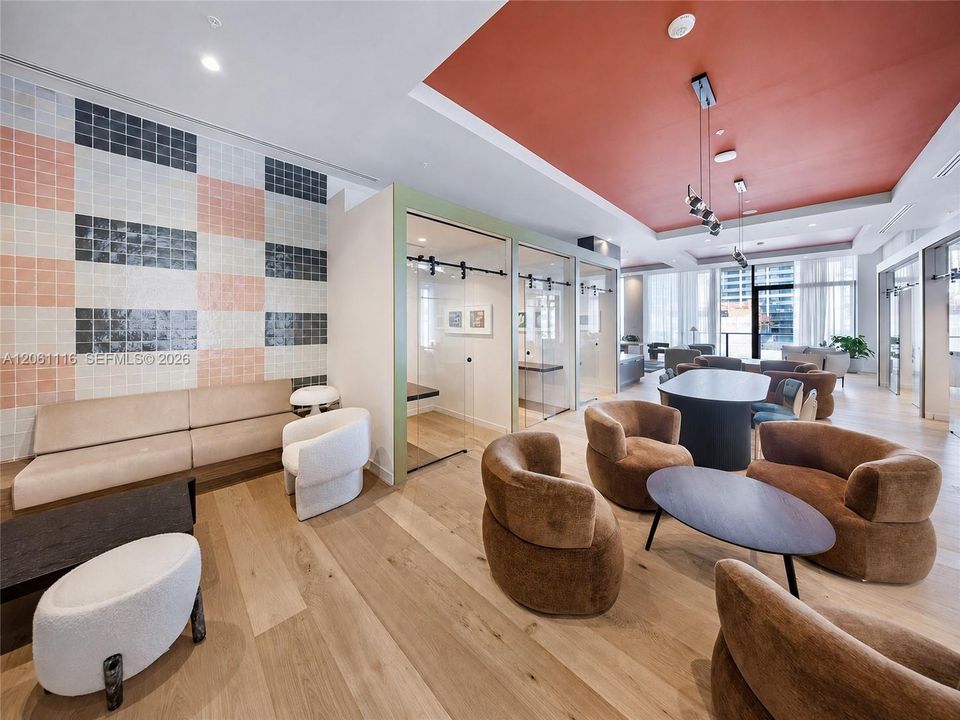 En Venta: $675,000 (2 camas, 2 baños, 754 Pies cuadrados)