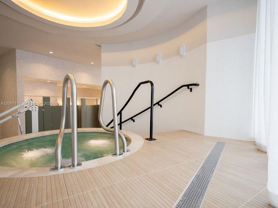 En Venta: $675,000 (2 camas, 2 baños, 754 Pies cuadrados)