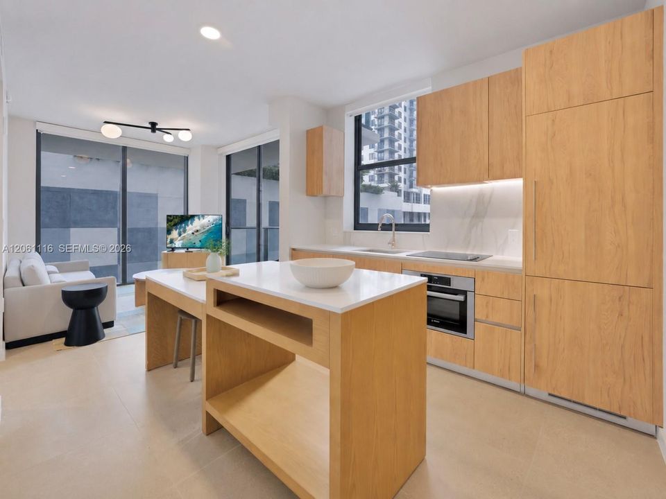 En Venta: $675,000 (2 camas, 2 baños, 754 Pies cuadrados)