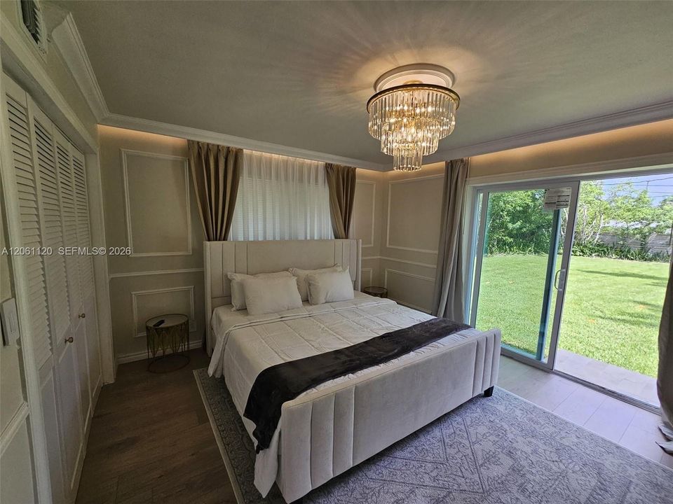 For Rent: $2,200 (1 beds, 1 baths, 748 Square Feet)