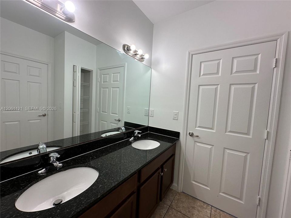 For Rent: $1,995 (2 beds, 1 baths, 0 Square Feet)