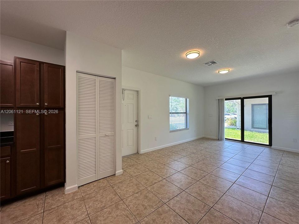 For Rent: $1,995 (2 beds, 1 baths, 0 Square Feet)