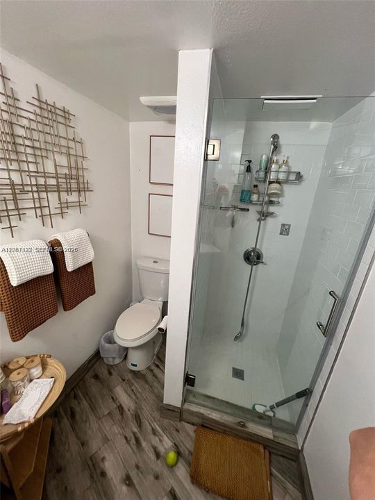 В аренду: $2,350 (2 спален, 2 ванн, 960 Квадратных фут)