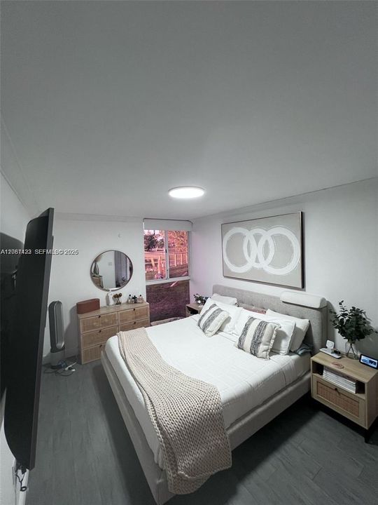 В аренду: $2,350 (2 спален, 2 ванн, 960 Квадратных фут)