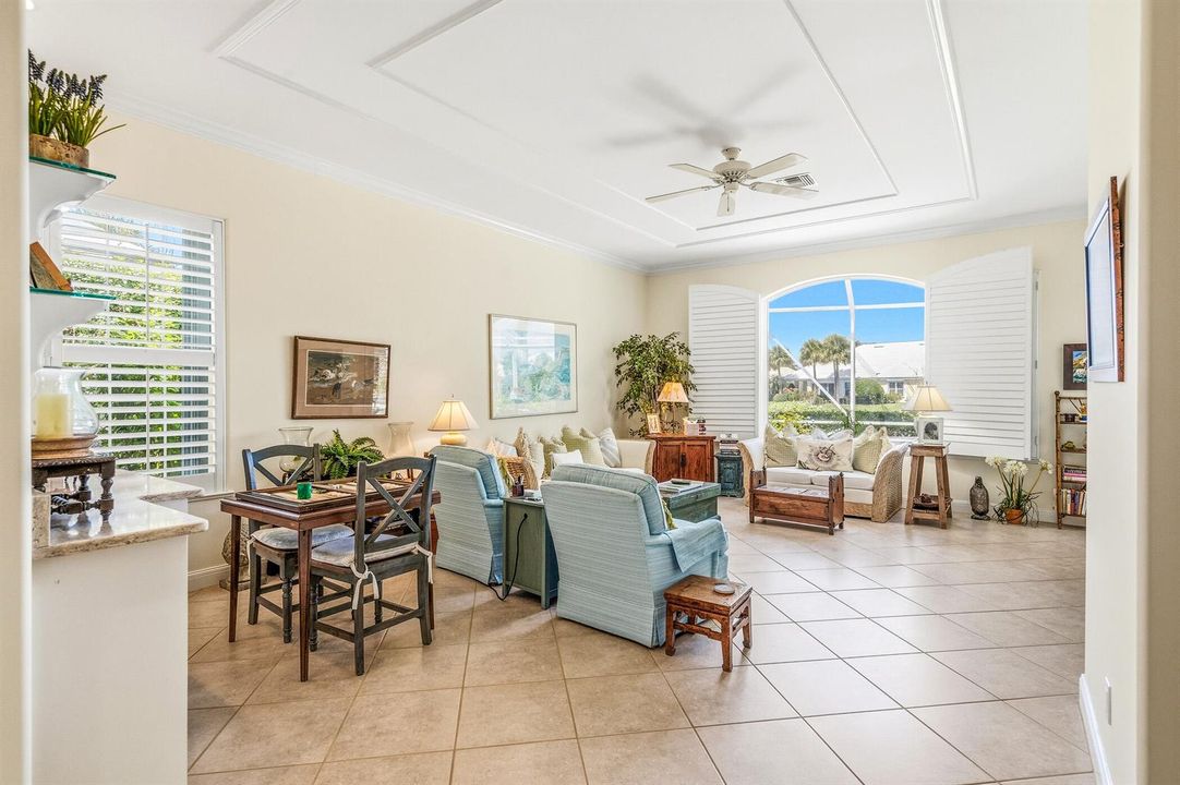 4685 St James Avenue-51