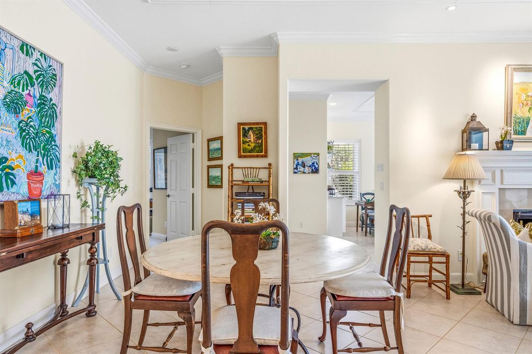 4685 St James Avenue-106