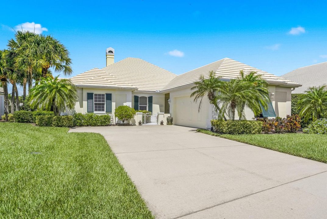 4685 St James Avenue-361