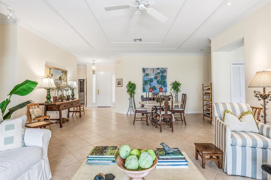 4685 St James Avenue-82