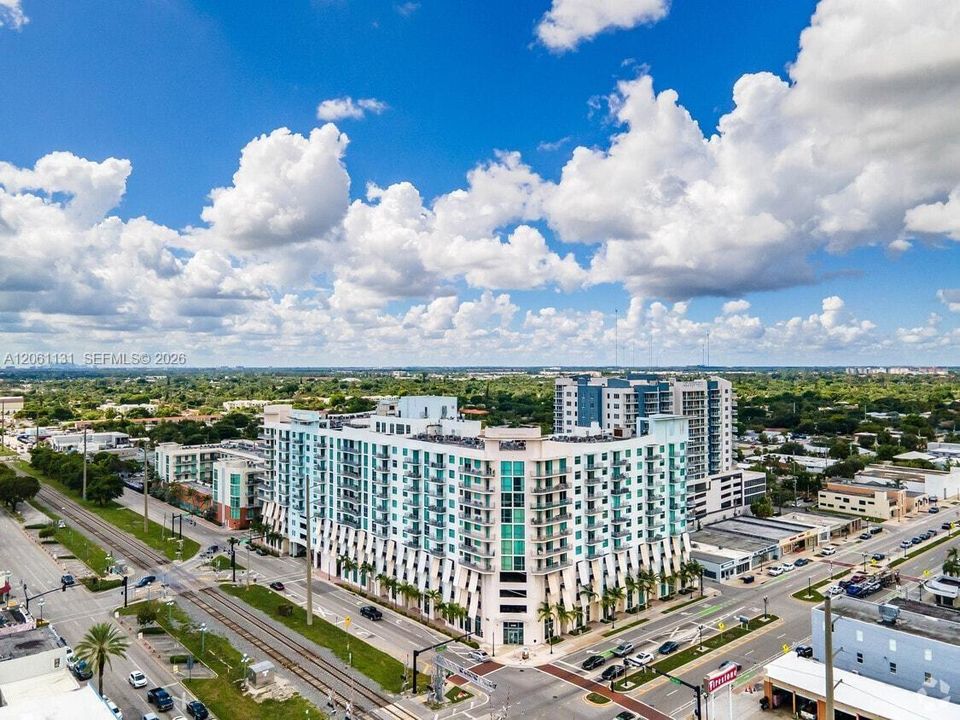 На продажу: $235,000 (1 спален, 1 ванн, 800 Квадратных фут)