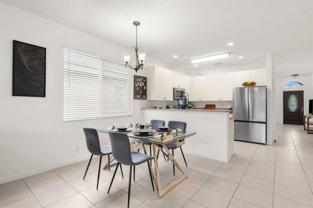 Dining Room/Kitchen