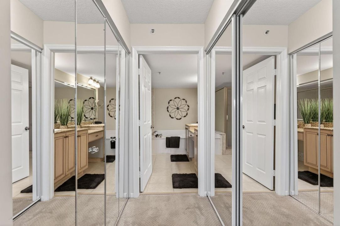Primary Dual Closets