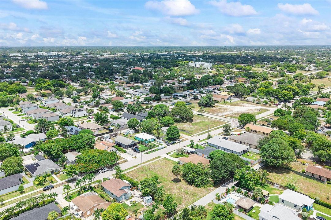 08-229 SW 6th Ave_008