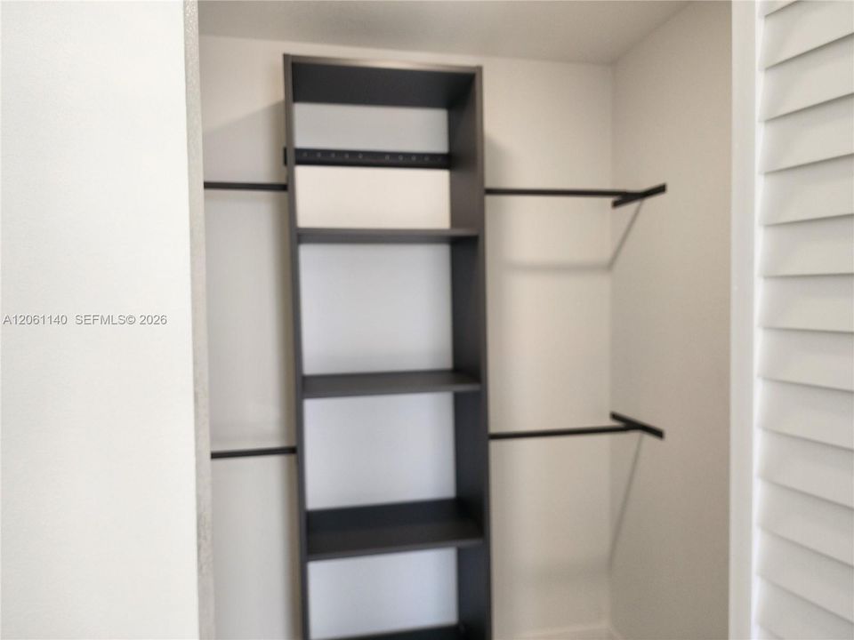 В аренду: $1,100 (1 спален, 1 ванн, 1500 Квадратных фут)