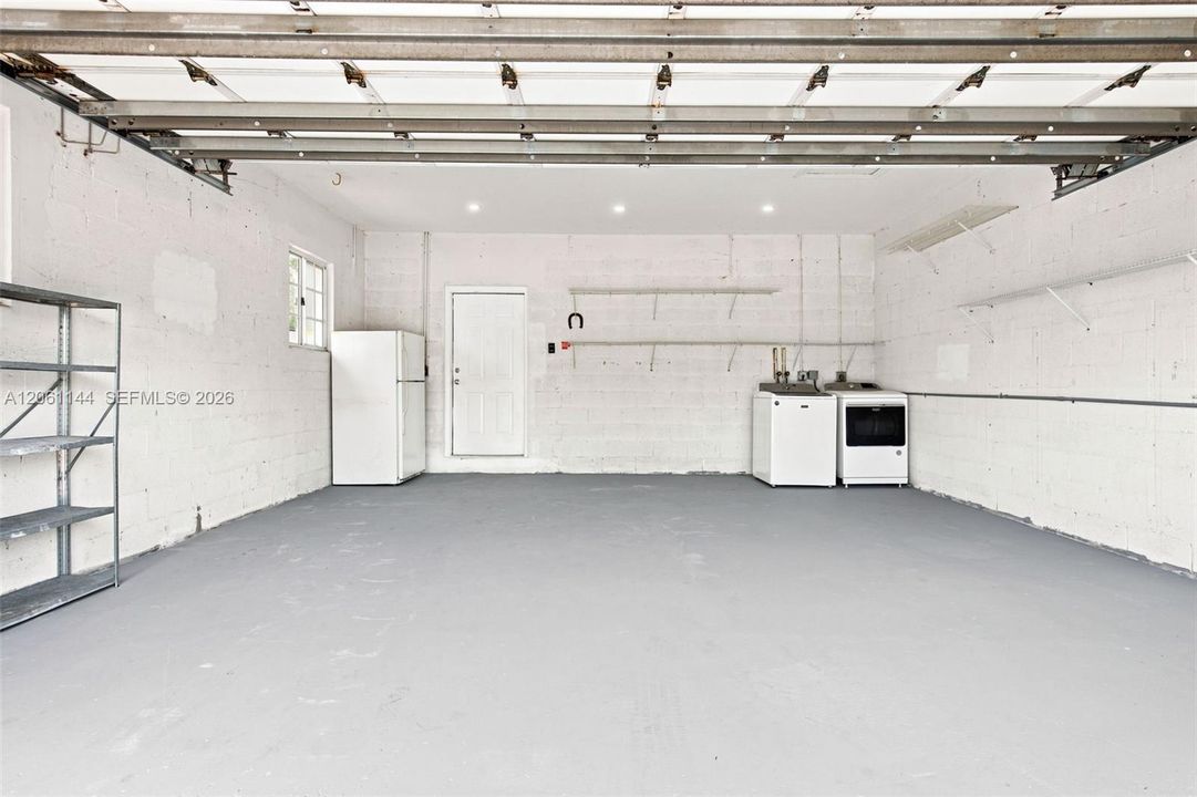 En Venta: $724,999 (3 camas, 2 baños, 1650 Pies cuadrados)