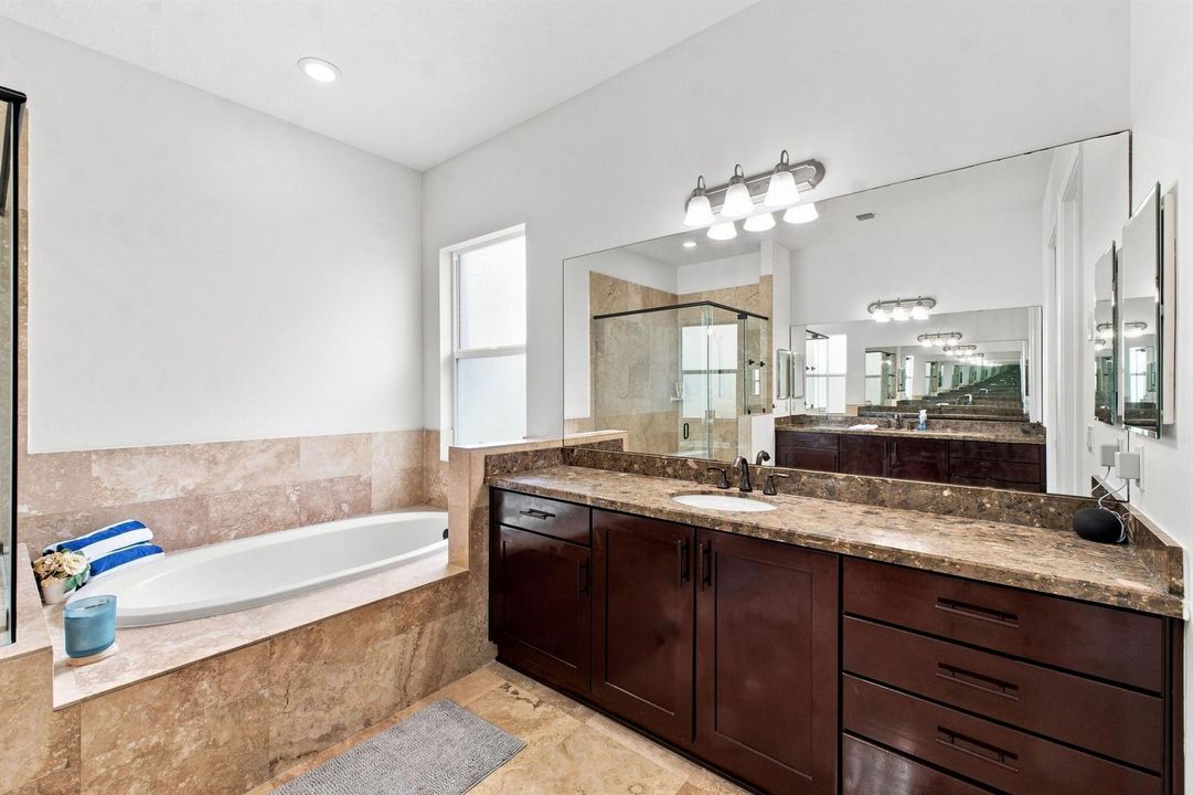 11883 NW 79th Ct _050