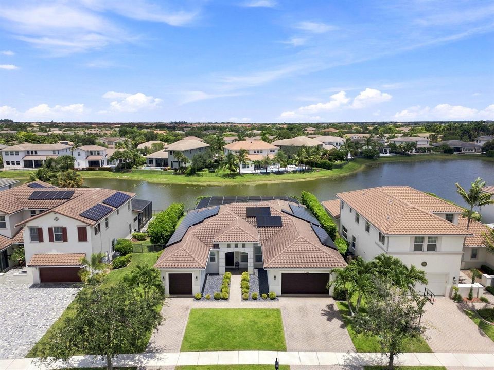 11883 NW 79th Ct _013