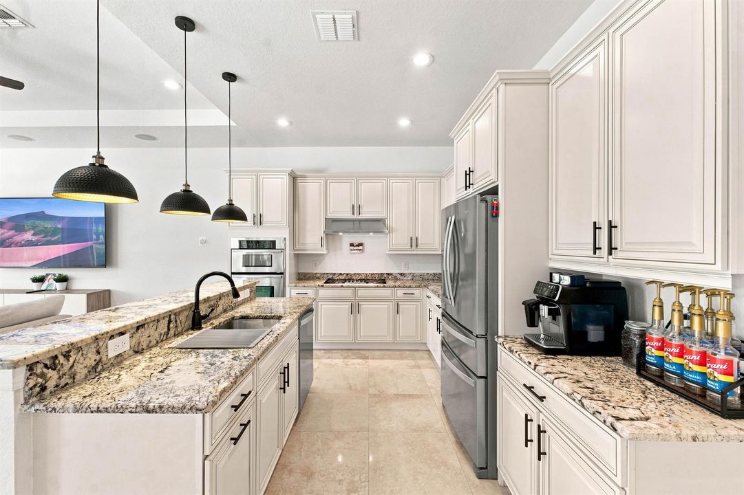 11883 NW 79th Ct _058