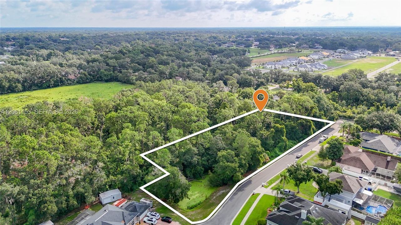 For Sale: $525,000 (1.01 acres)