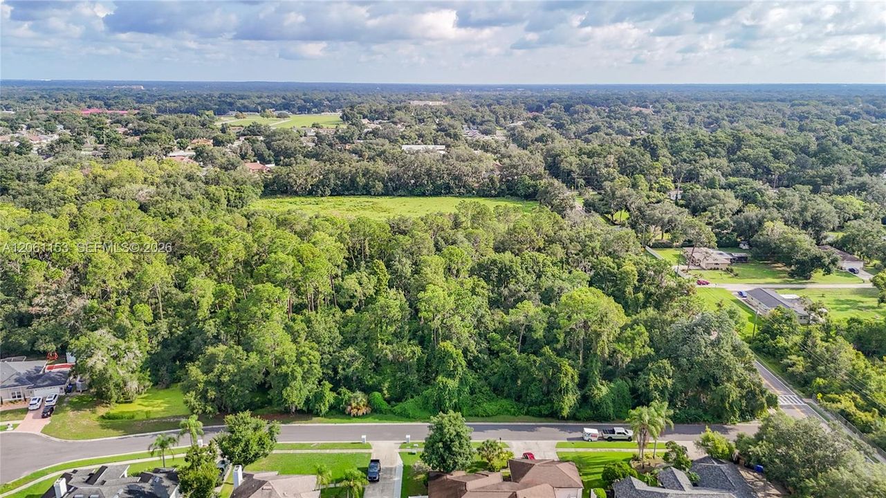 For Sale: $525,000 (1.01 acres)