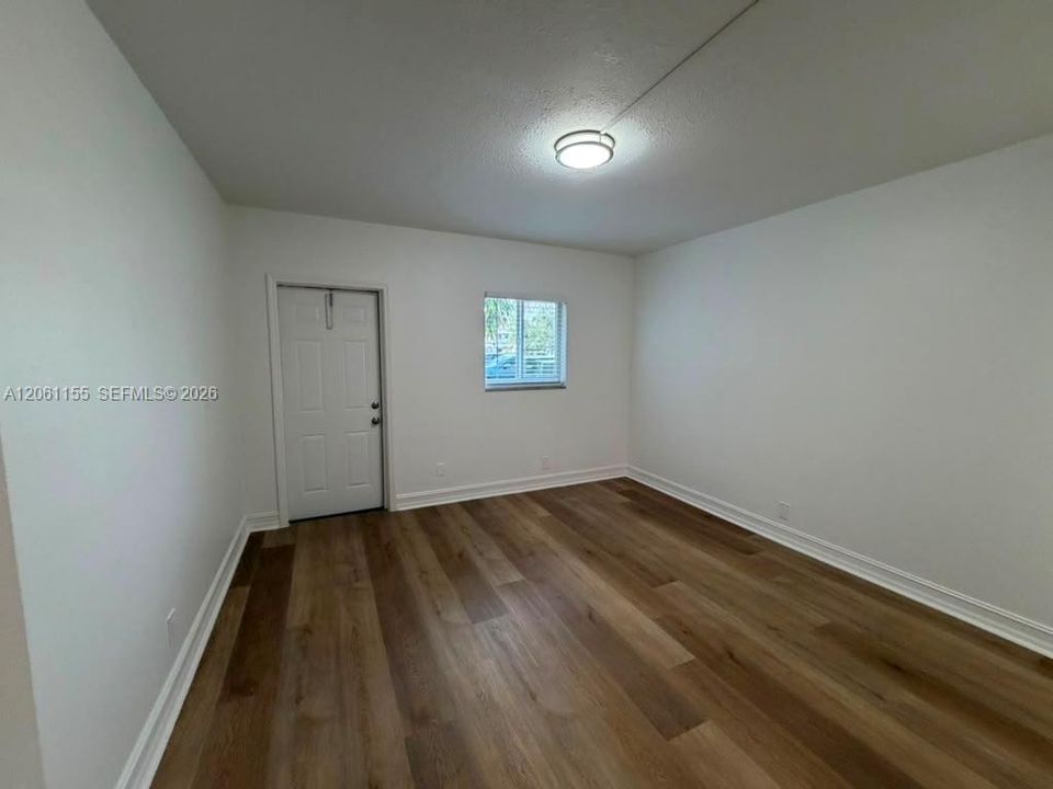 В аренду: $1,995 (2 спален, 2 ванн, 0 Квадратных фут)