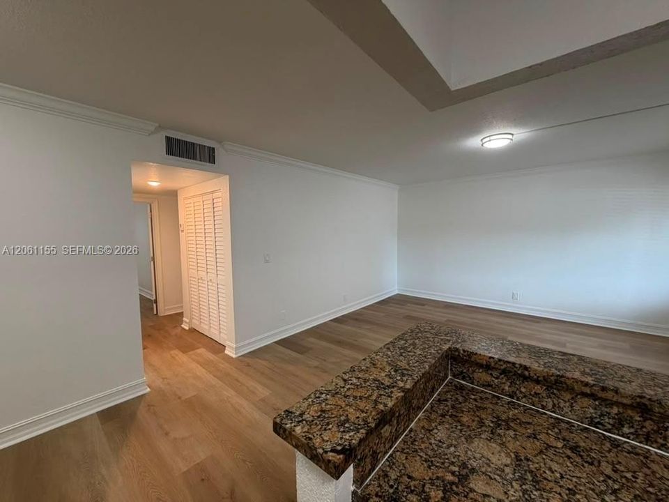 В аренду: $1,995 (2 спален, 2 ванн, 0 Квадратных фут)