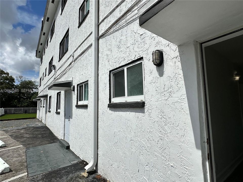 В аренду: $1,995 (2 спален, 2 ванн, 0 Квадратных фут)