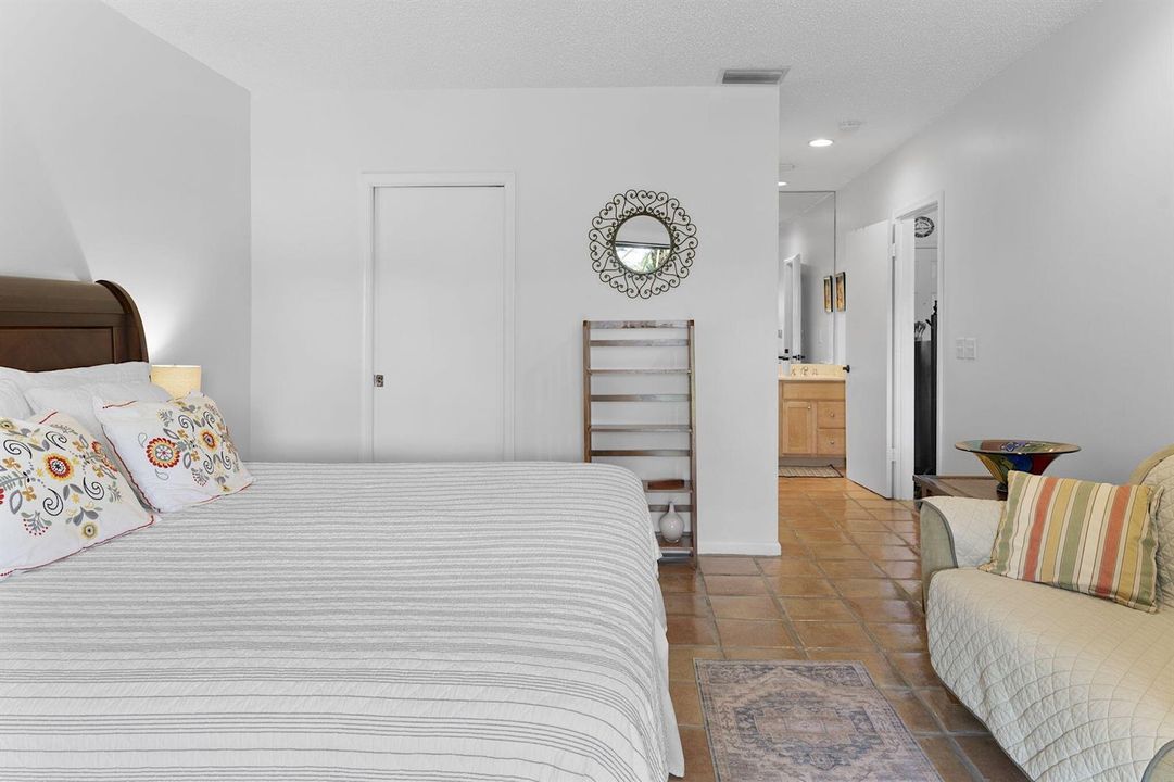 22-web-or-mls-317 - 022
