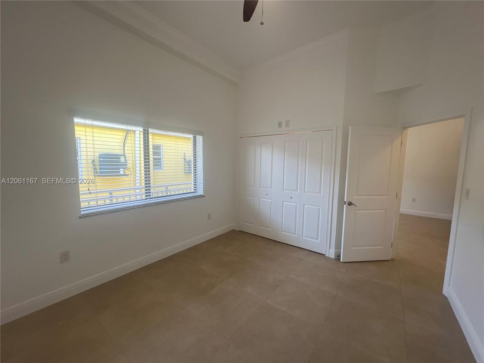 В аренду: $1,900 (1 спален, 1 ванн, 690 Квадратных фут)
