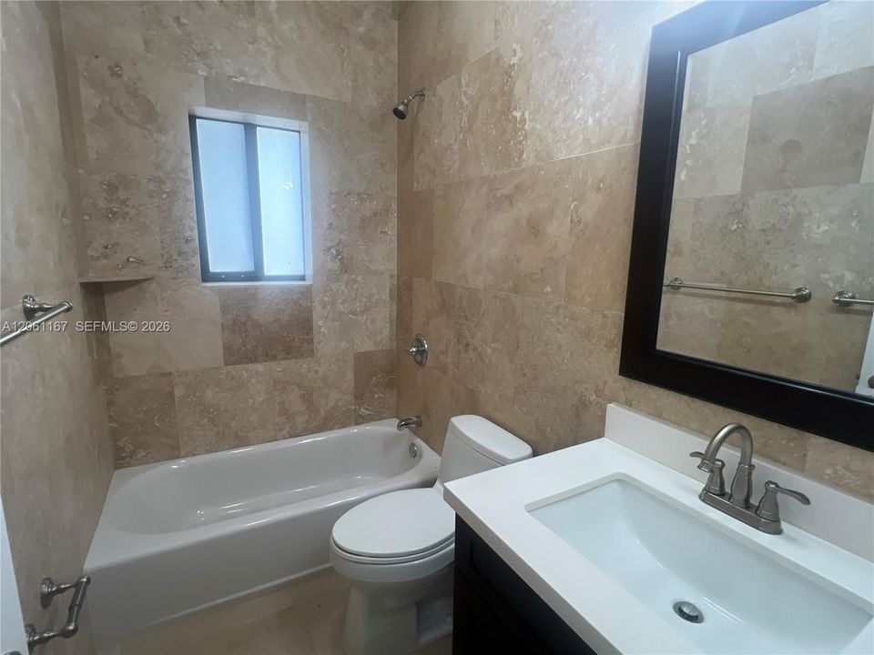В аренду: $1,900 (1 спален, 1 ванн, 690 Квадратных фут)