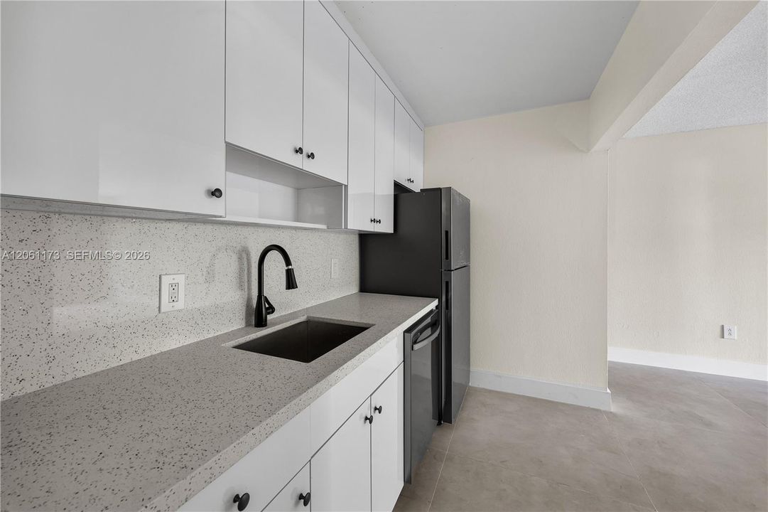 В аренду: $1,795 (1 спален, 1 ванн, 625 Квадратных фут)