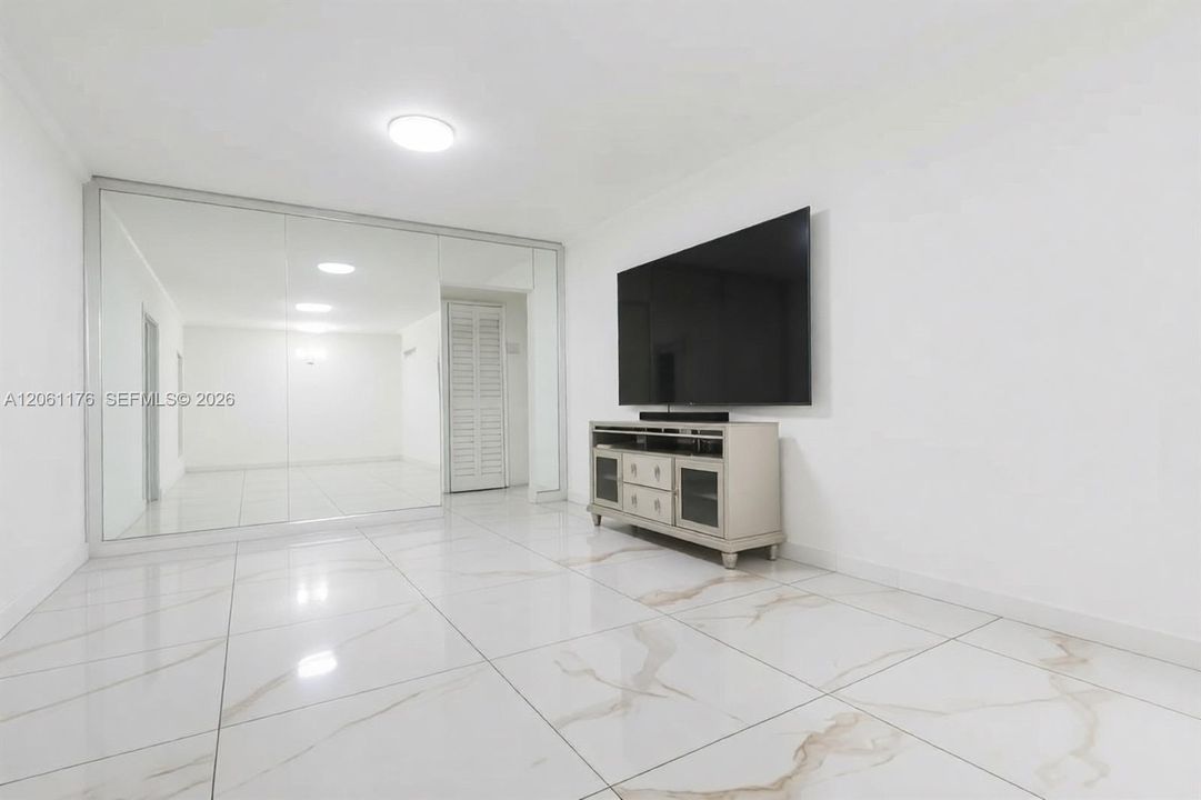На продажу: $600,000 (3 спален, 2 ванн, 1515 Квадратных фут)