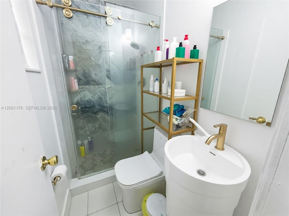 На продажу: $600,000 (3 спален, 2 ванн, 1515 Квадратных фут)