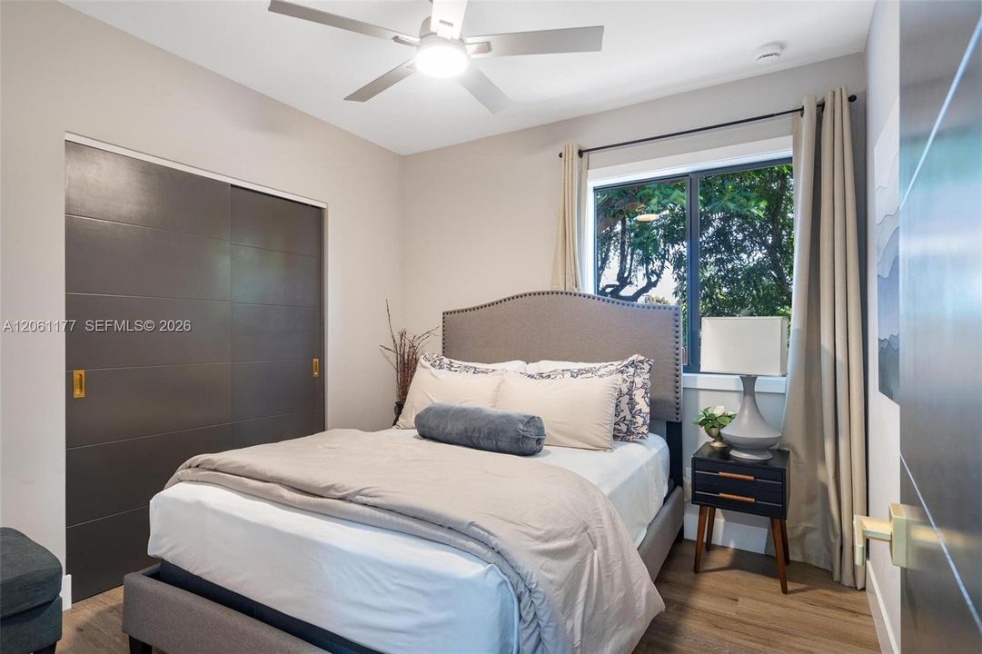 Active With Contract: $630,000 (4 beds, 3 baths, 1542 Square Feet)