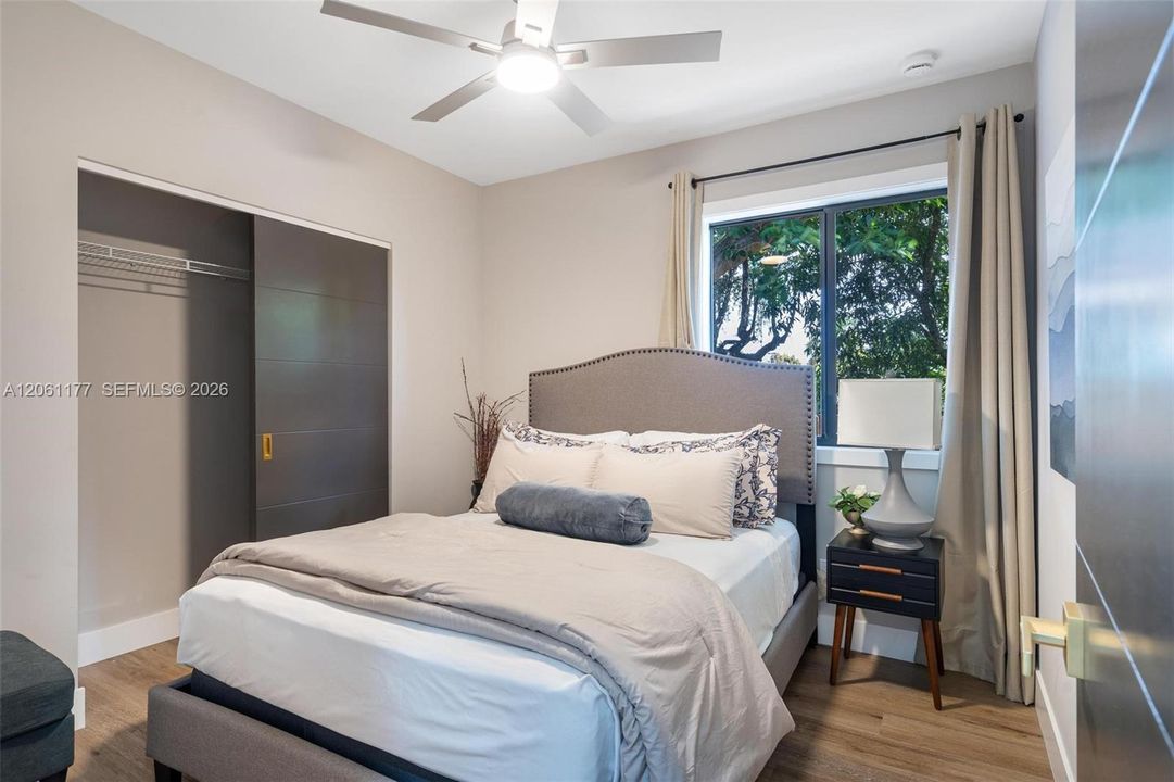 Active With Contract: $630,000 (4 beds, 3 baths, 1542 Square Feet)