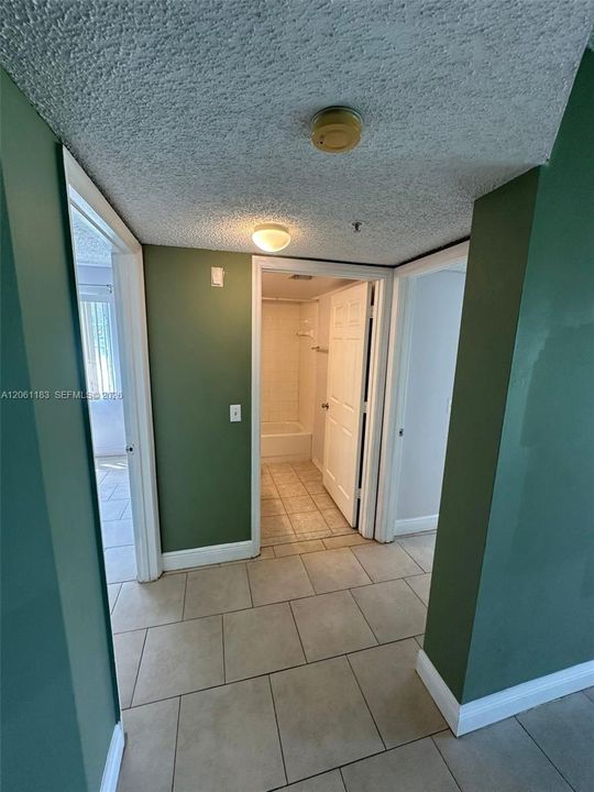 В аренду: $2,700 (3 спален, 2 ванн, 1357 Квадратных фут)