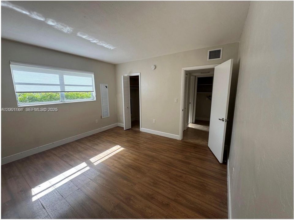 В аренду: $1,950 (1 спален, 1 ванн, 650 Квадратных фут)