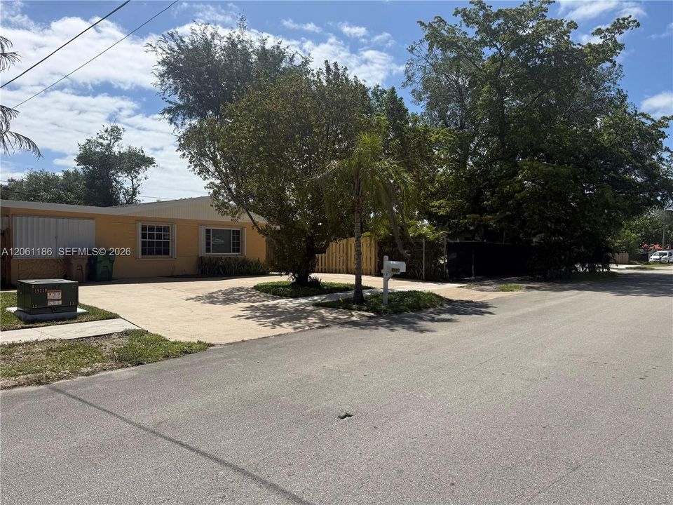 En Venta: $490,000 (3 camas, 2 baños, 1265 Pies cuadrados)