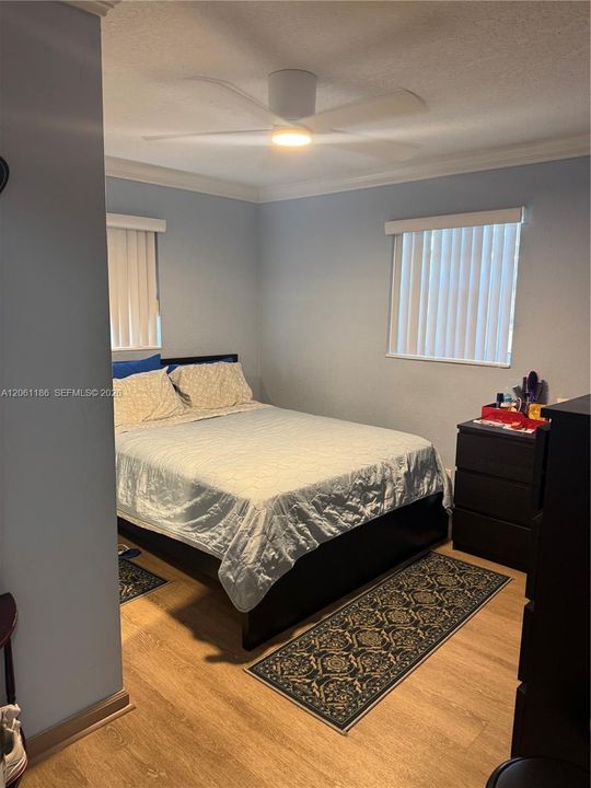 En Venta: $490,000 (3 camas, 2 baños, 1265 Pies cuadrados)