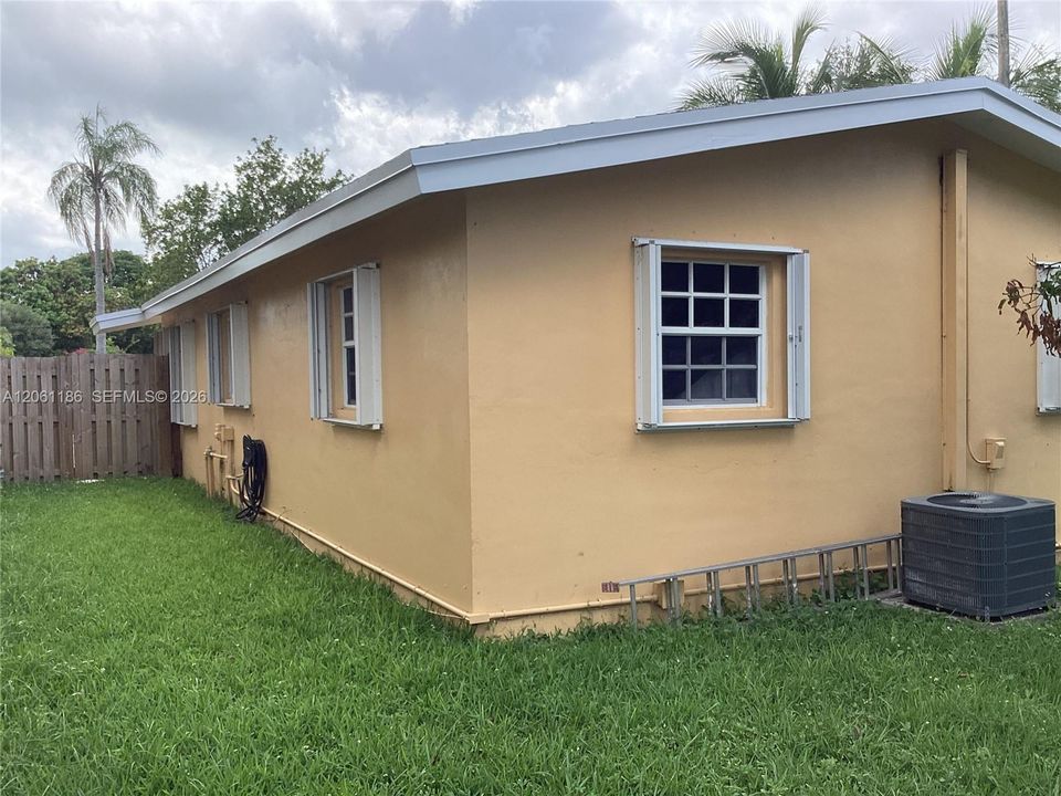 En Venta: $490,000 (3 camas, 2 baños, 1265 Pies cuadrados)