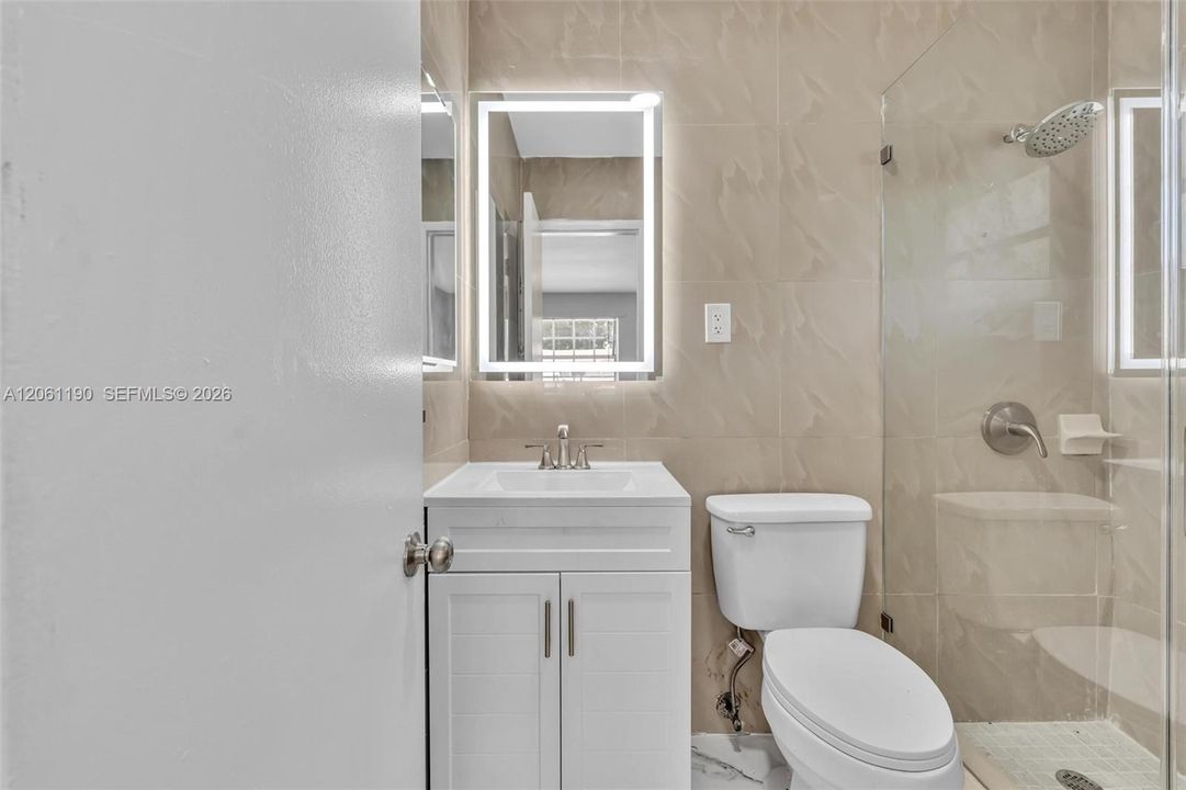 En Renta: $1,499 (1 camas, 1 baños, 4008 Pies cuadrados)