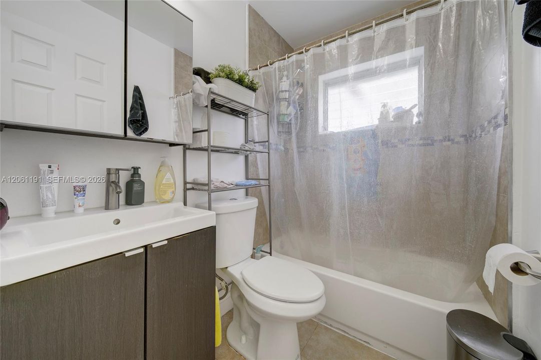 En Renta: $2,500 (2 camas, 1 baños, 986 Pies cuadrados)