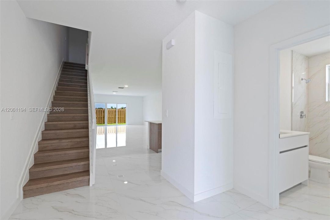 На продажу: $574,990 (4 спален, 3 ванн, 0 Квадратных фут)