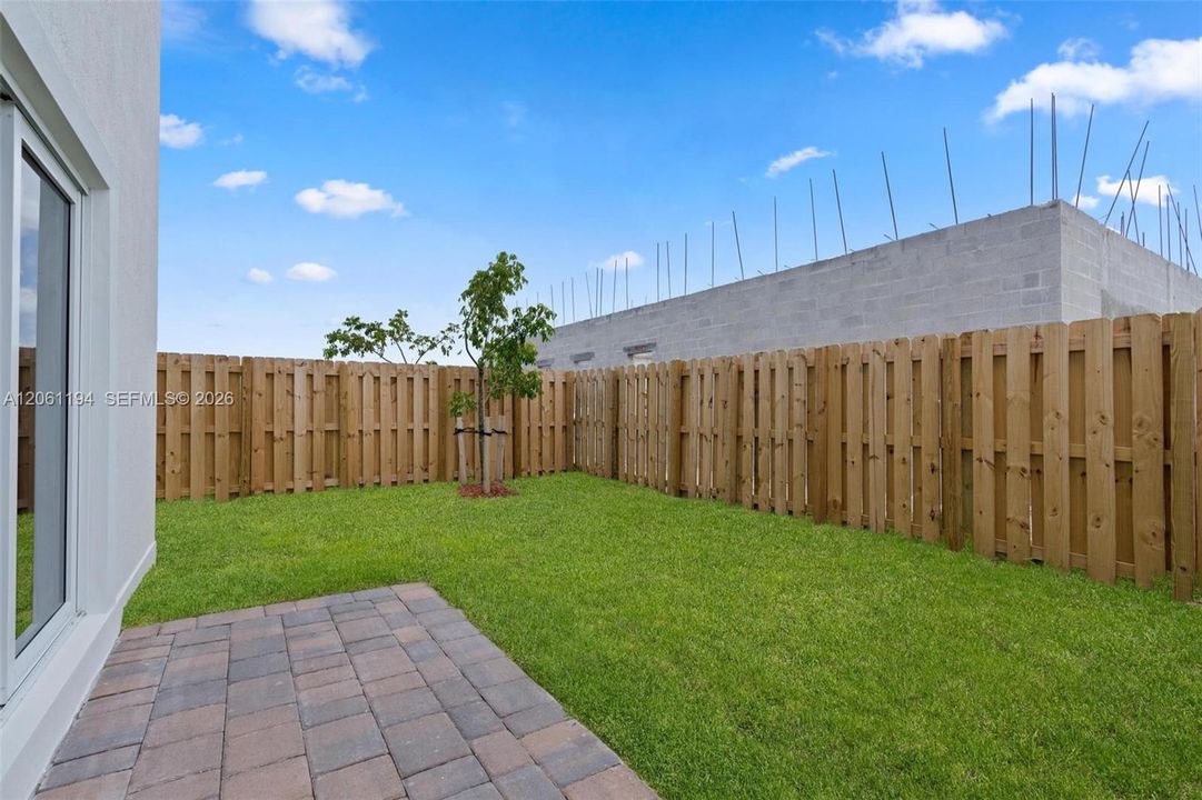 На продажу: $574,990 (4 спален, 3 ванн, 0 Квадратных фут)