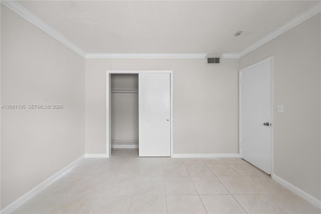 В аренду: $1,750 (1 спален, 1 ванн, 650 Квадратных фут)