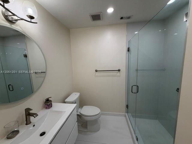 В аренду: $3,000 (2 спален, 2 ванн, 972 Квадратных фут)