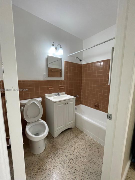 For Rent: $1,300 (0 beds, 1 baths, 0 Square Feet)