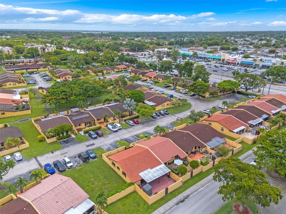 На продажу: $459,000 (3 спален, 2 ванн, 1283 Квадратных фут)