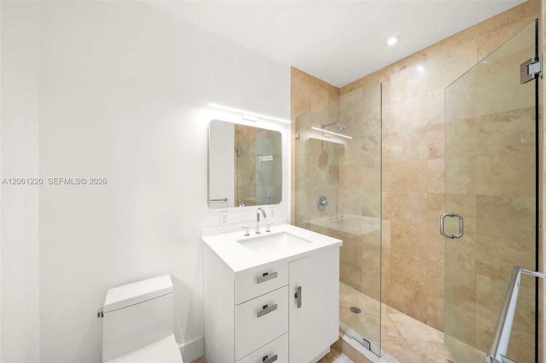 В аренду: $10,900 (3 спален, 2 ванн, 1633 Квадратных фут)