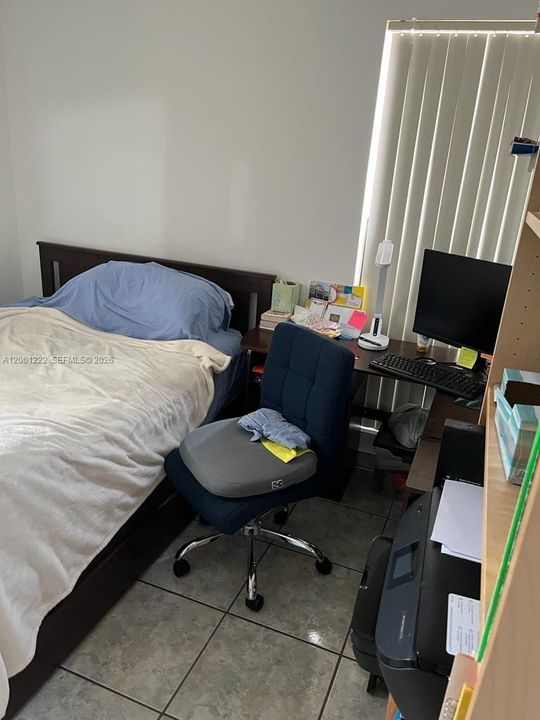En Venta: $250,000 (2 camas, 2 baños, 793 Pies cuadrados)